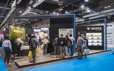VARTA presenta su nueva gama y conecta con el futuro en Motortec